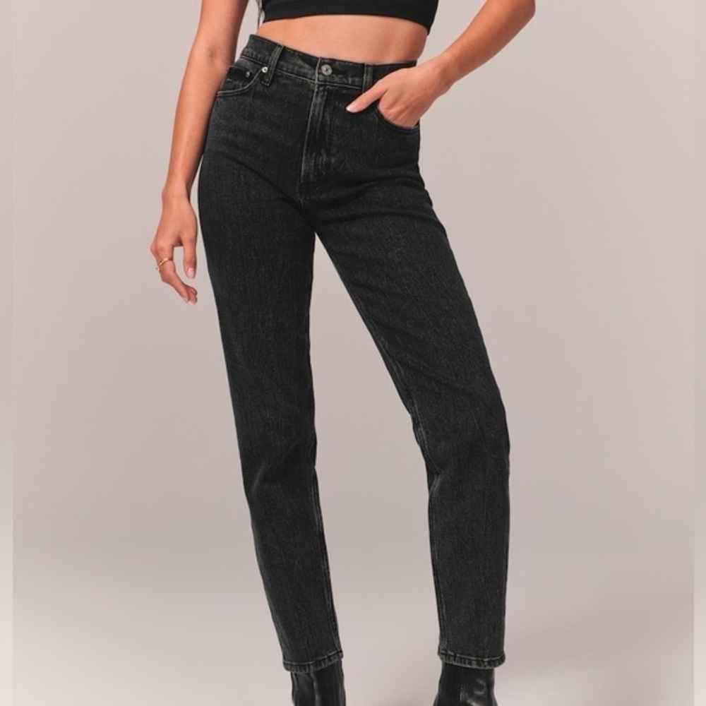 A&F curve love mom jeans, 24 x-short